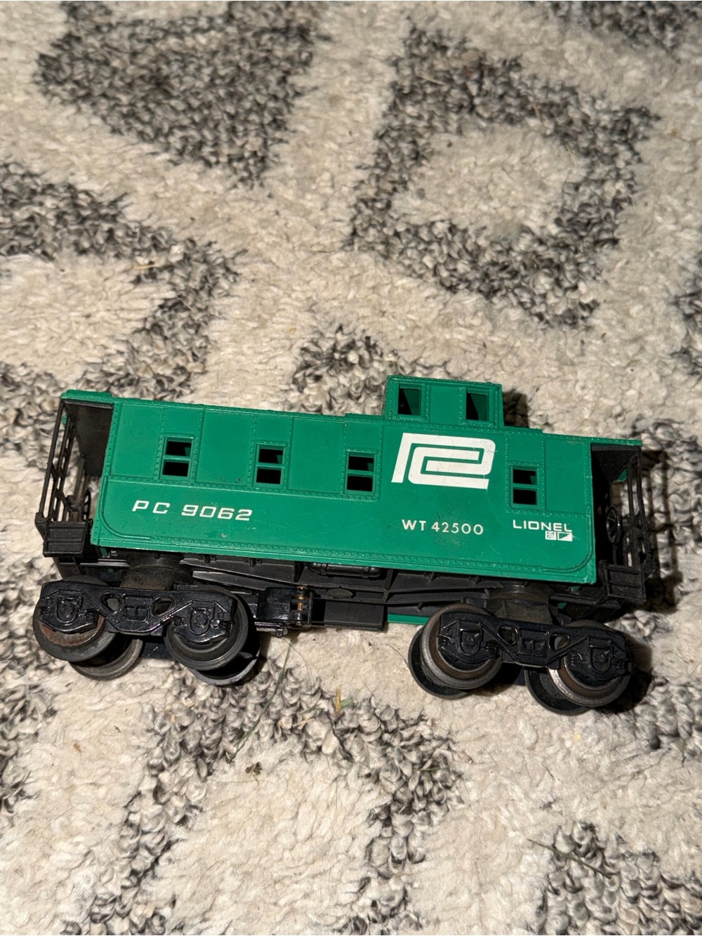 Lionel WT 42500 Train Car Locomotive Vintage Classic Collectible Throwback Used.